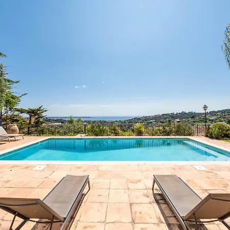 4-bedroom With Swimming Pool Garden And Sea Views Вилла Антиб