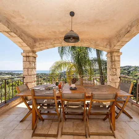 4-bedroom With Swimming Pool Garden And Sea Views * Antibes